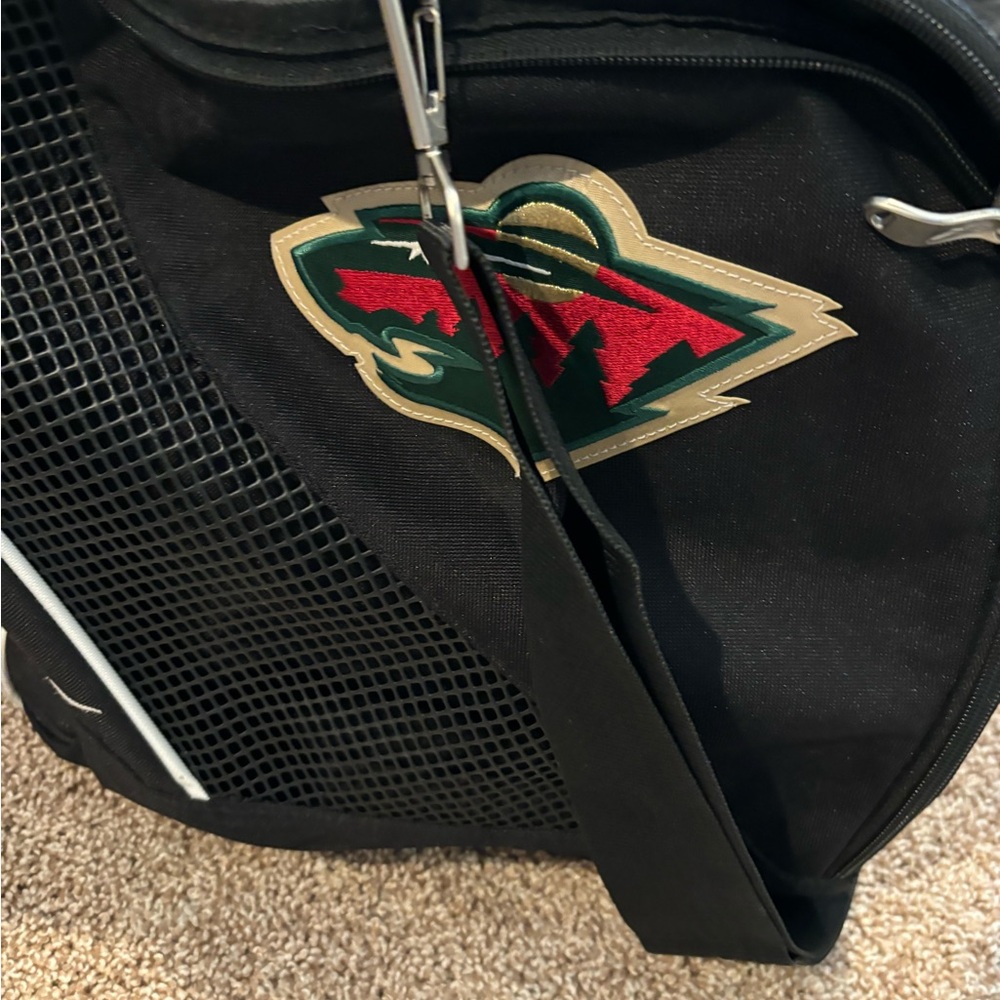 Mn wild duffle bag.